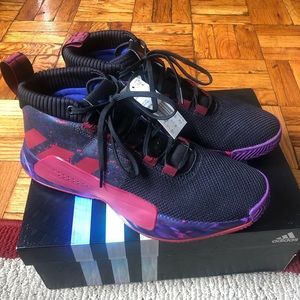 Adidas Dame 5 Sneaker.  Size 10.5